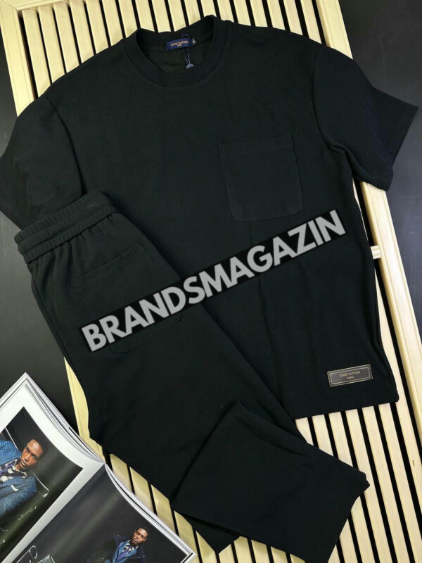 Прогулочный костюм Louis Vuitton BM70833177