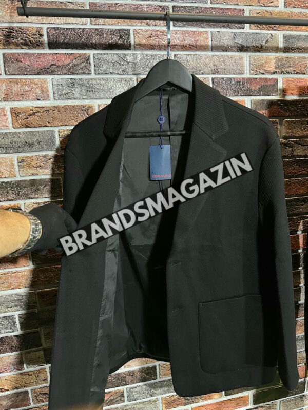 Прогулочный костюм Louis Vuitton BM7682177 3