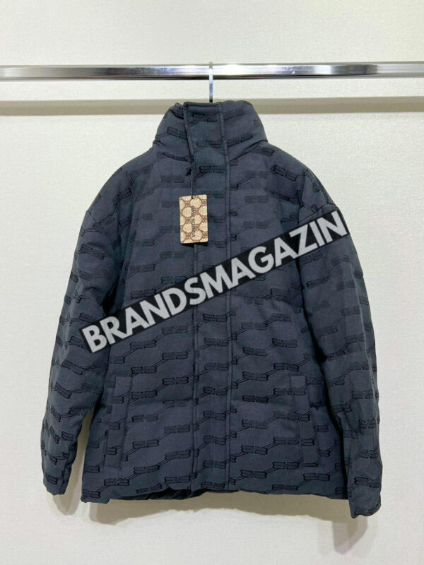 Пуховик Balenciaga BM46114514077