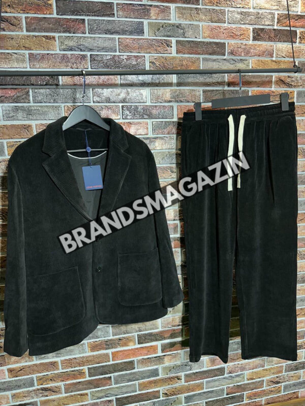 Прогулочный костюм Louis Vuitton BM7681977