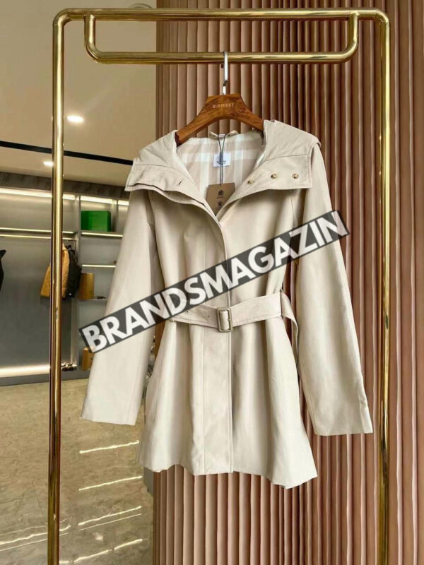 Плащ Burberry BM70011377 4