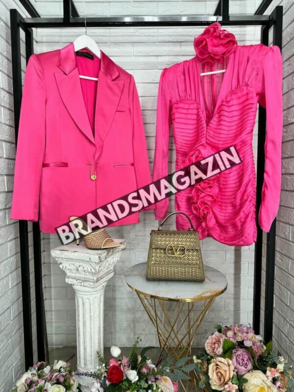 Платье Versace BM69574777