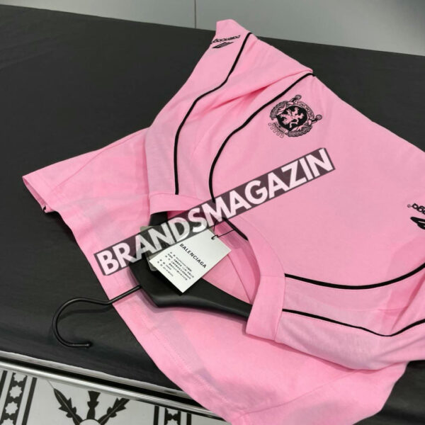 Футболка Balenciaga BM69237377 4