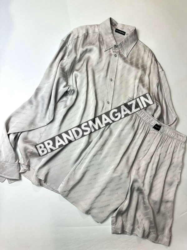 Костюм Balenciaga BM7117177