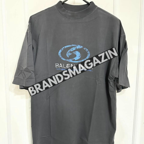 Футболка Balenciaga BM69013377
