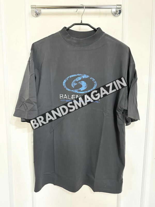 Футболка Balenciaga BM69013377