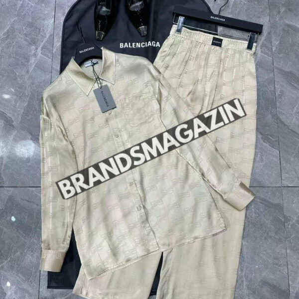 Костюм Balenciaga BM70932077