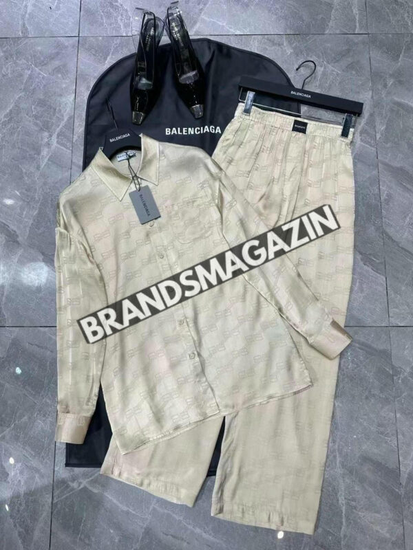 Костюм Balenciaga BM70932077