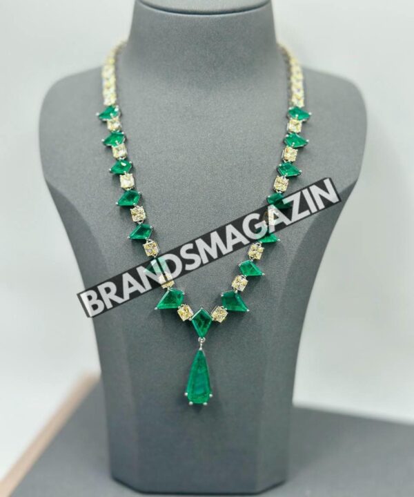 Колье Graff BM45745437577 Колье Graff BM45745437577