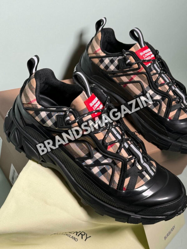 Кроссовки Burberry BM46606294477 6