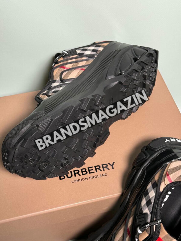 Кроссовки Burberry BM46606294477 7