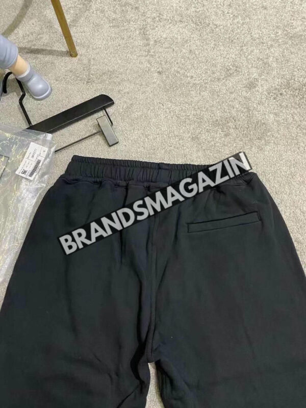 Шорты Burberry BM70111177 7