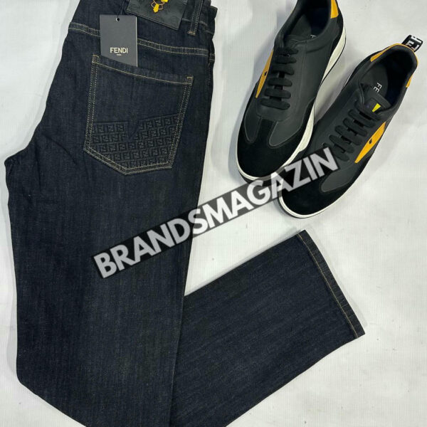 Джинсы Fendi BM46754347577