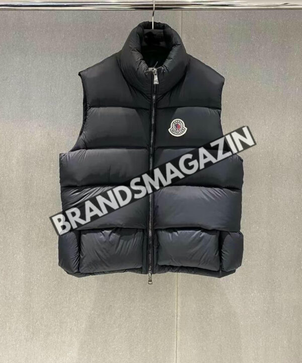 Безрукавка Moncler BM46169665077 Безрукавка Moncler BM46169665077