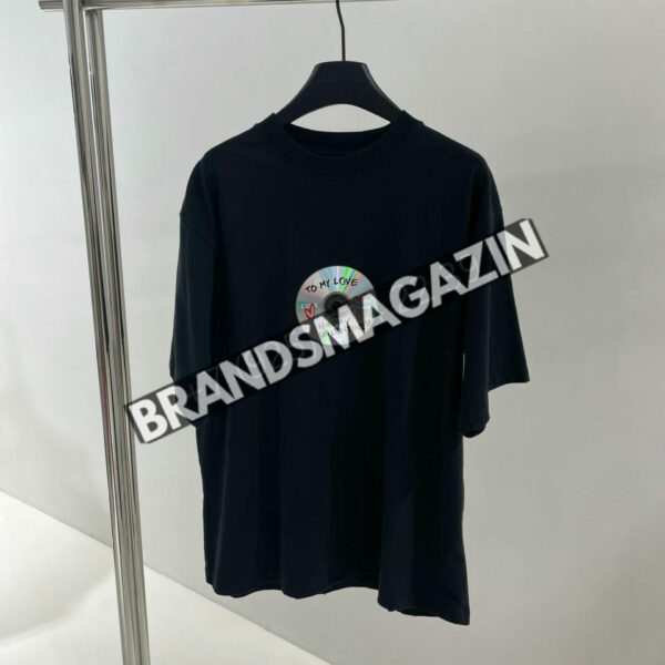 Футболка Balenciaga BM69237577
