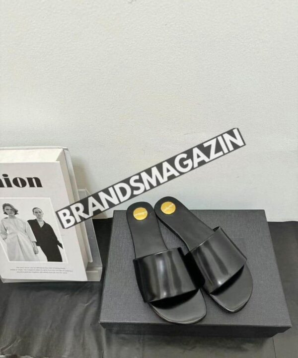 Шлепанцы Yves Saint Laurent BM71074777 Шлепанцы Yves Saint Laurent BM71074777