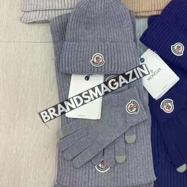 Комплект шарф, шапка, перчатки Moncler BM46706230977