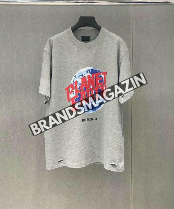 Футболка Balenciaga BM47623504677 Футболка Balenciaga BM47623504677