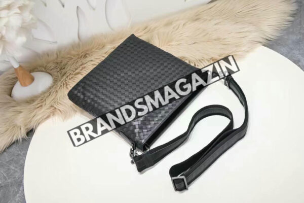 Сумка-мессенджер Bottega Veneta BM45722683077 5
