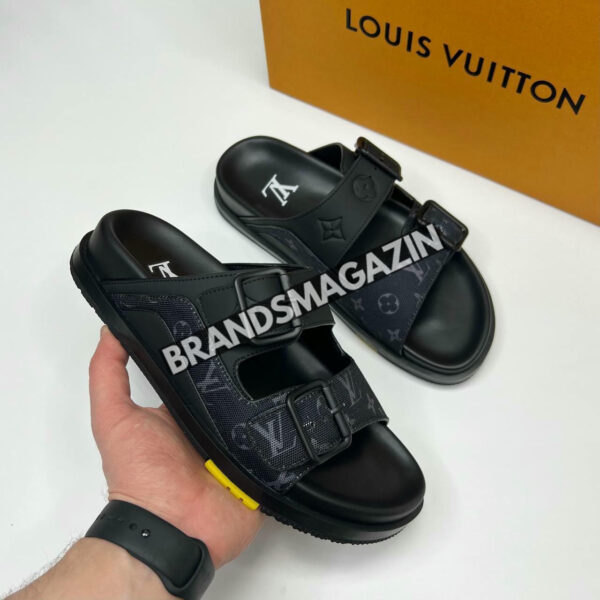 Шлёпанцы Louis Vuitton BM69918577