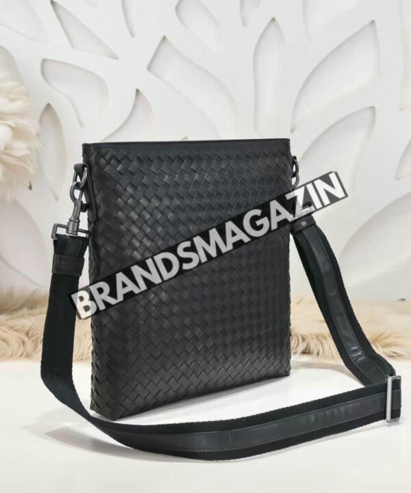 Сумка-мессенджер Bottega Veneta BM45722683077 Сумка-мессенджер Bottega Veneta BM45722683077