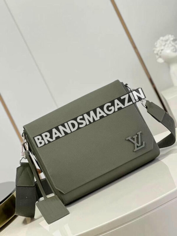 Сумка-мессенджер Louis Vuitton BM45722683277