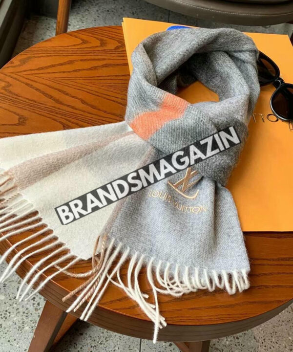 Шарф Louis Vuitton BM46706001077 Шарф Louis Vuitton BM46706001077