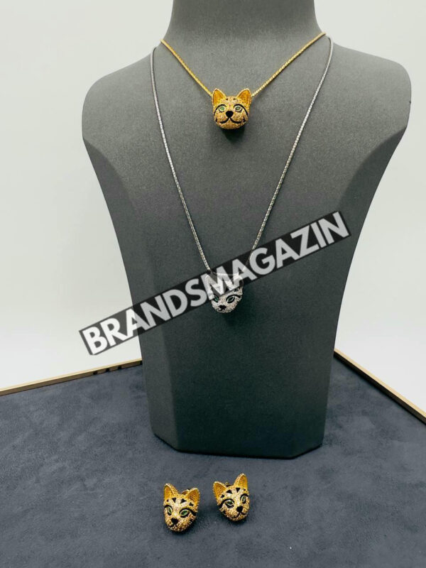 Серьги Boucheron BM46357360677 3