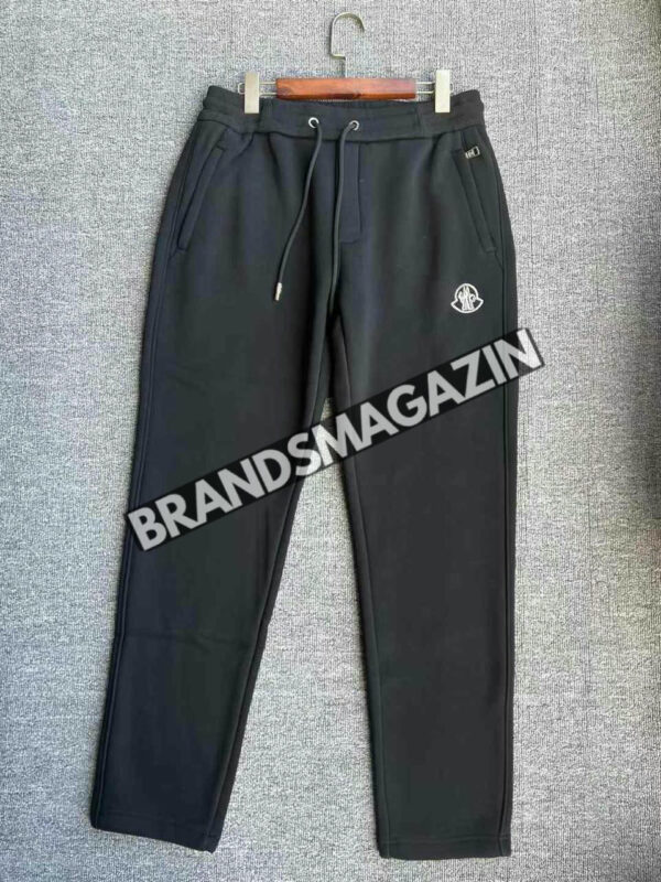 Спортивные штаны Moncler BM46982577877