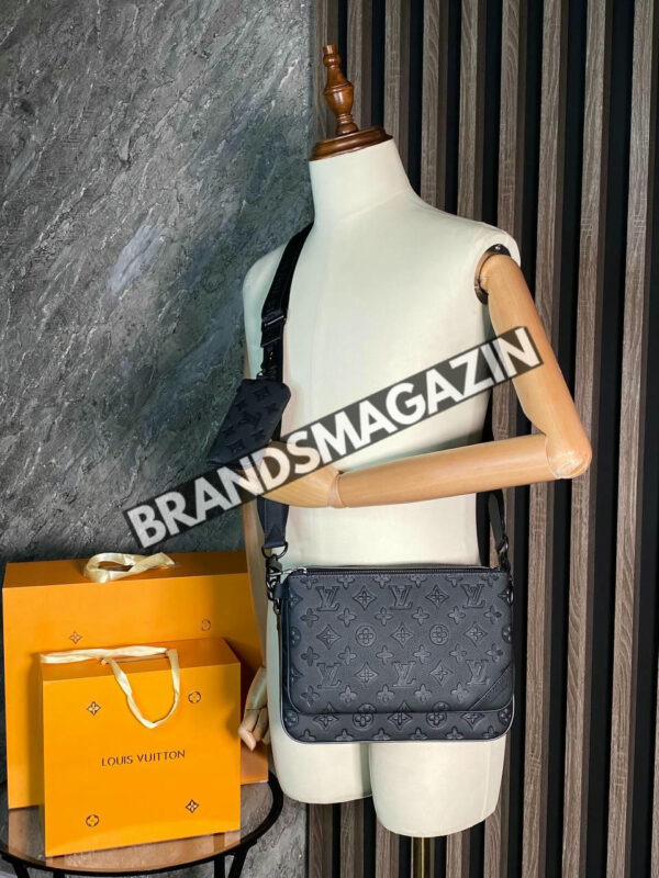 Сумка-мессенджер Louis Vuitton BM47633101177