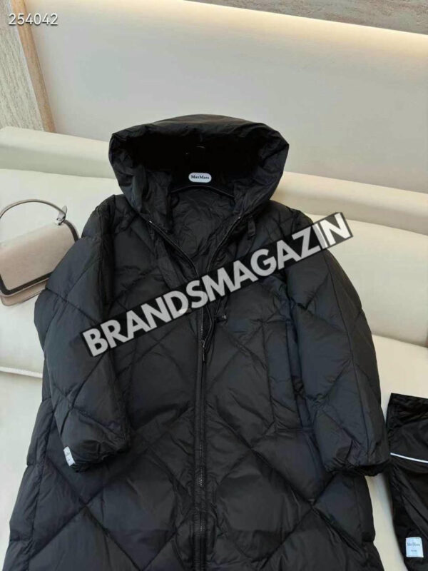 Пуховик MaxMara BM45987445177 9