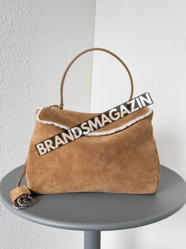 Сумка Balenciaga Medium BM46782492377