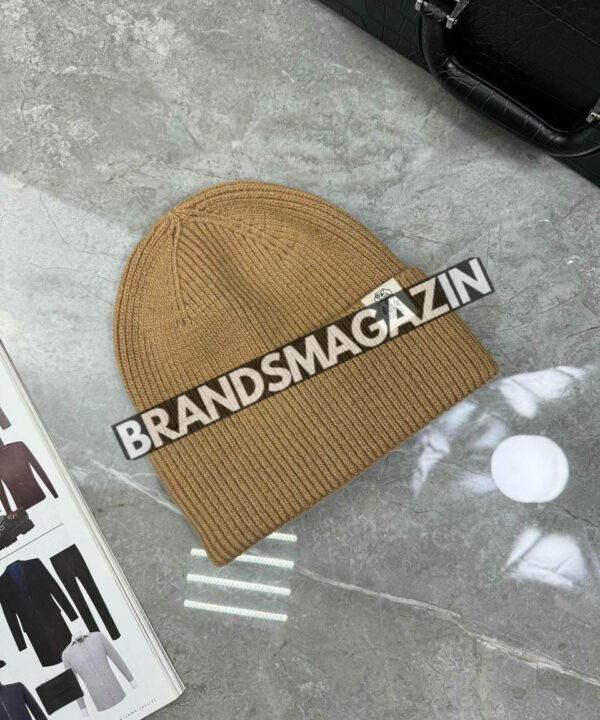 Шапка Brunello Cucinelli BM47427322877 Шапка Brunello Cucinelli BM47427322877