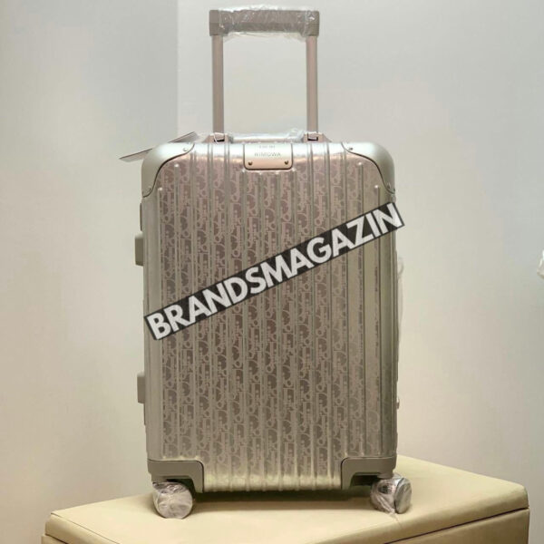 Чемодан Dior BM69799877