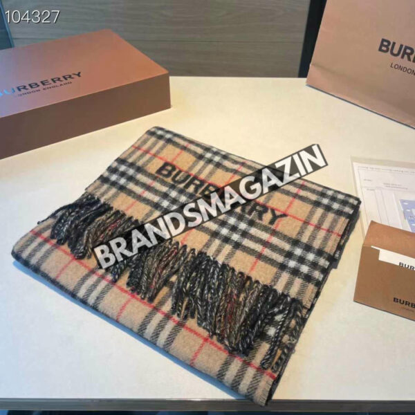 Шарф Burberry BM46782471477 2