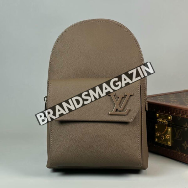 Сумка-слинг Louis Vuitton BM47515624377