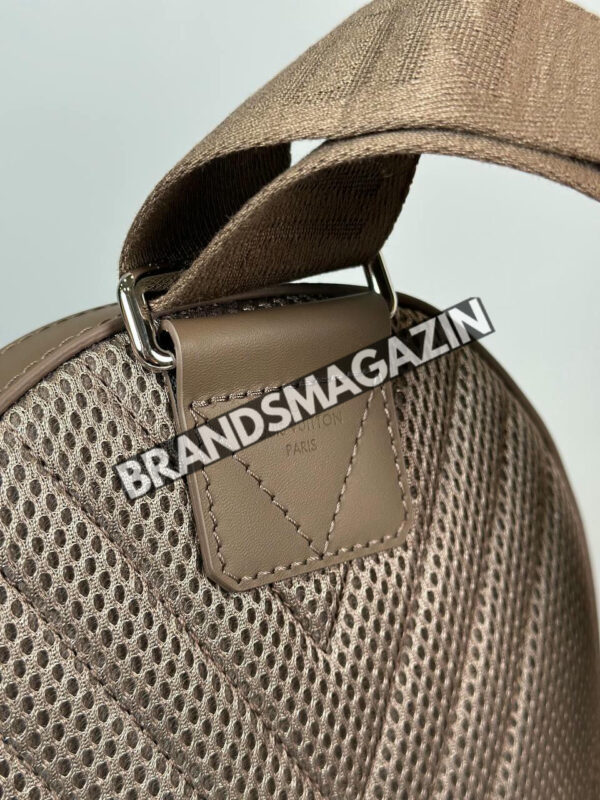 Сумка-слинг Louis Vuitton BM47515624377 3