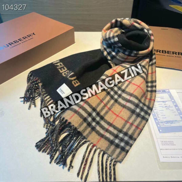 Шарф Burberry BM46782471477