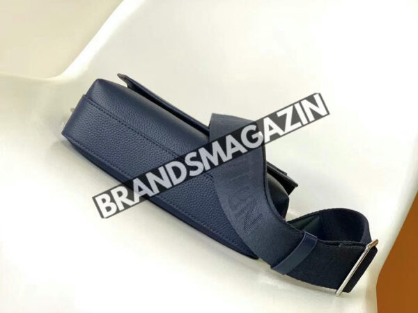 Сумка-мессенджер Louis Vuitton BM45727273277 5