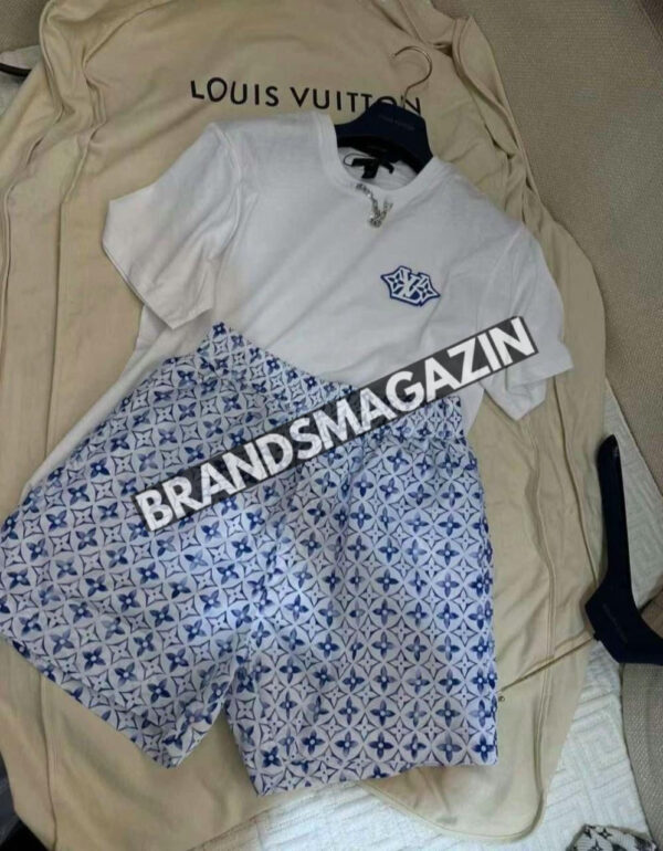 Шорты Louis Vuitton BM71113477