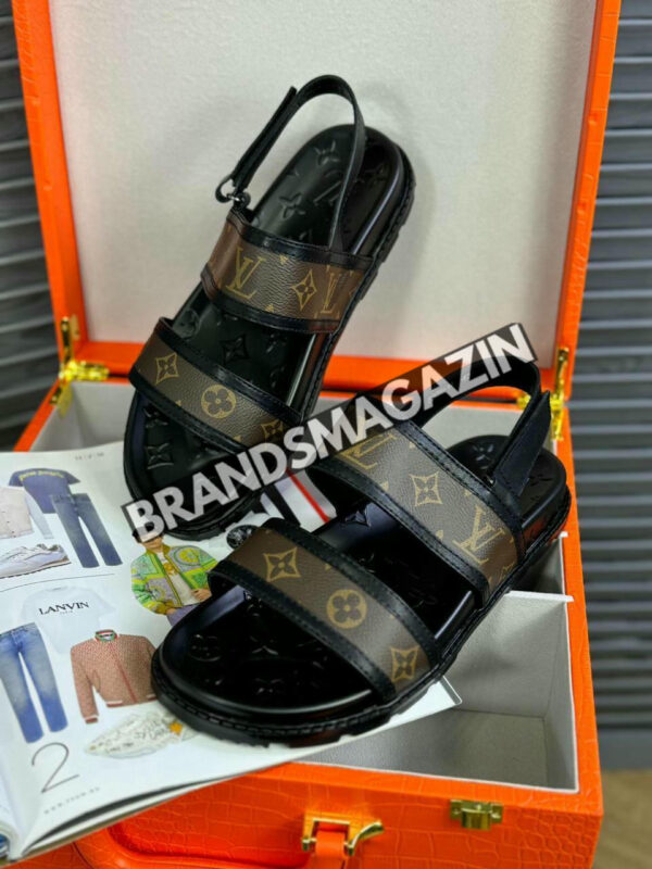Сандалии Louis Vuitton BM70112677
