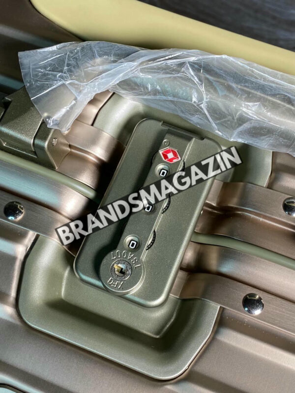 Чемодан Rimowa BM47674208277 5