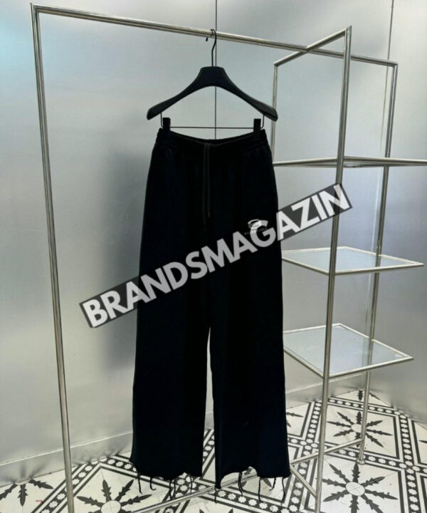 Спортивные брюки Balenciaga BM70294877 Спортивные брюки Balenciaga BM70294877