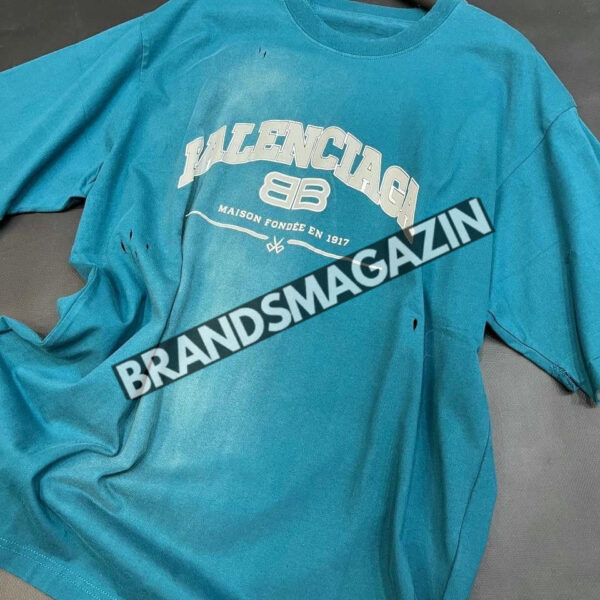 Футболка Balenciaga BM7004577