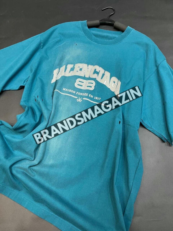 Футболка Balenciaga BM7004577