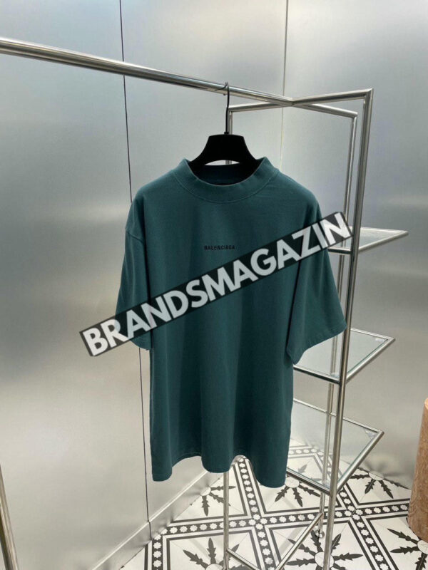 Футболка Balenciaga BM69686877