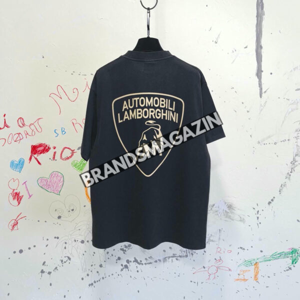 Футболка Balenciaga BM47462254377 2