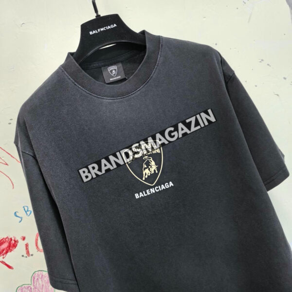 Футболка Balenciaga BM47462254377 3