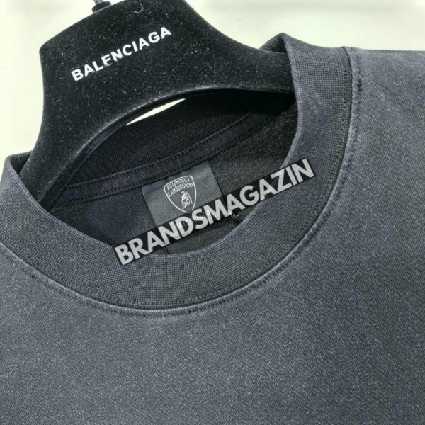 Футболка Balenciaga BM47462254377 7