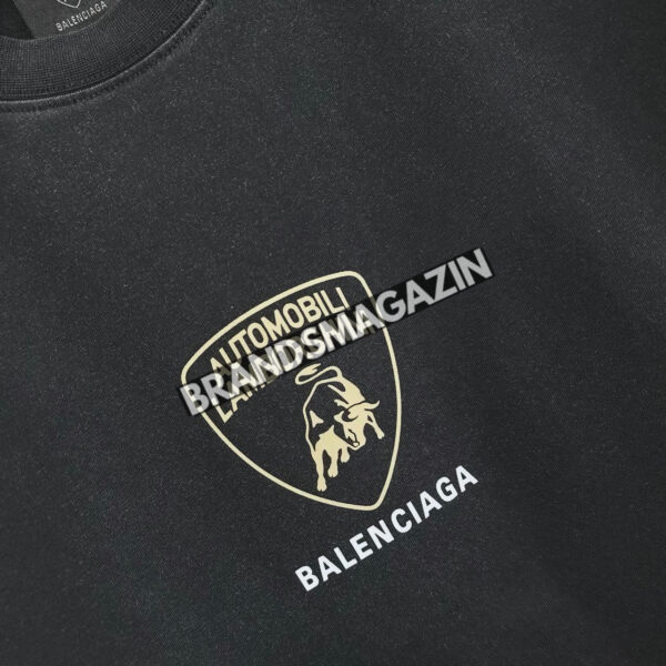 Футболка Balenciaga BM47462254377 4